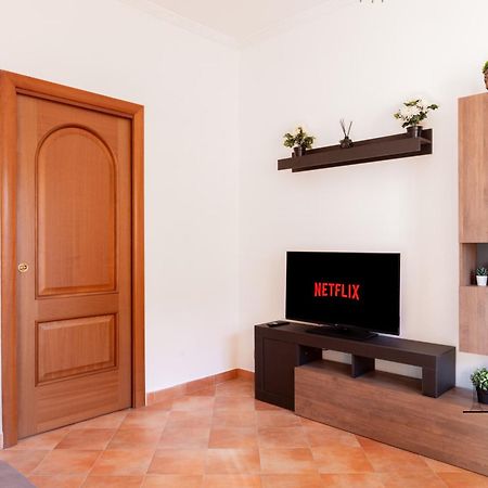 Caput Mundi Rooms - 100Mt To Metro A, Terrace, A-C, 15 Min To Center Roma Esterno foto