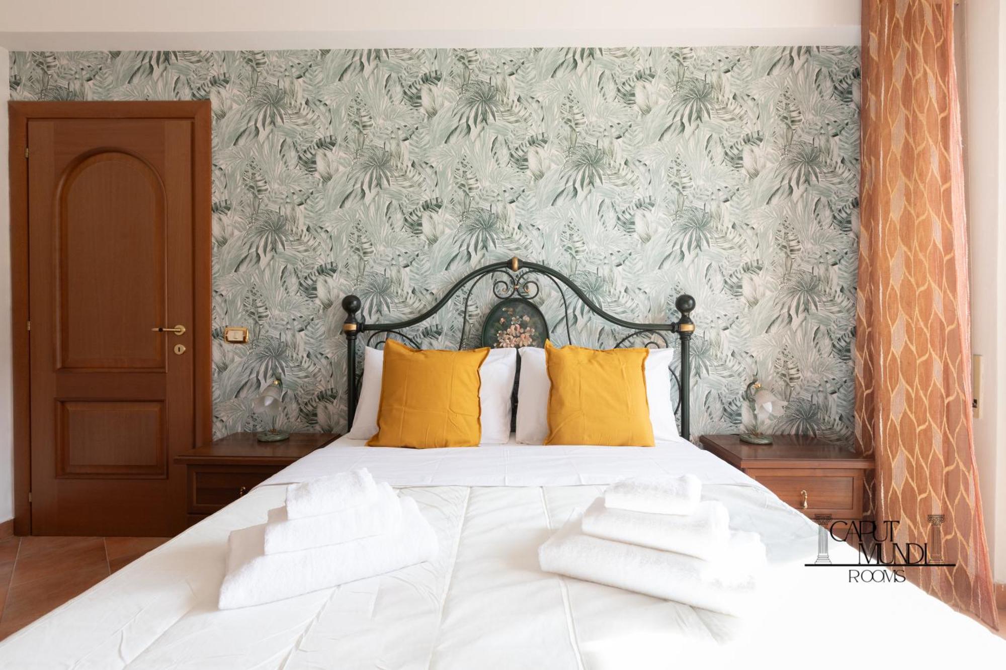 Caput Mundi Rooms - 100Mt To Metro A, Terrace, A-C, 15 Min To Center Roma Esterno foto