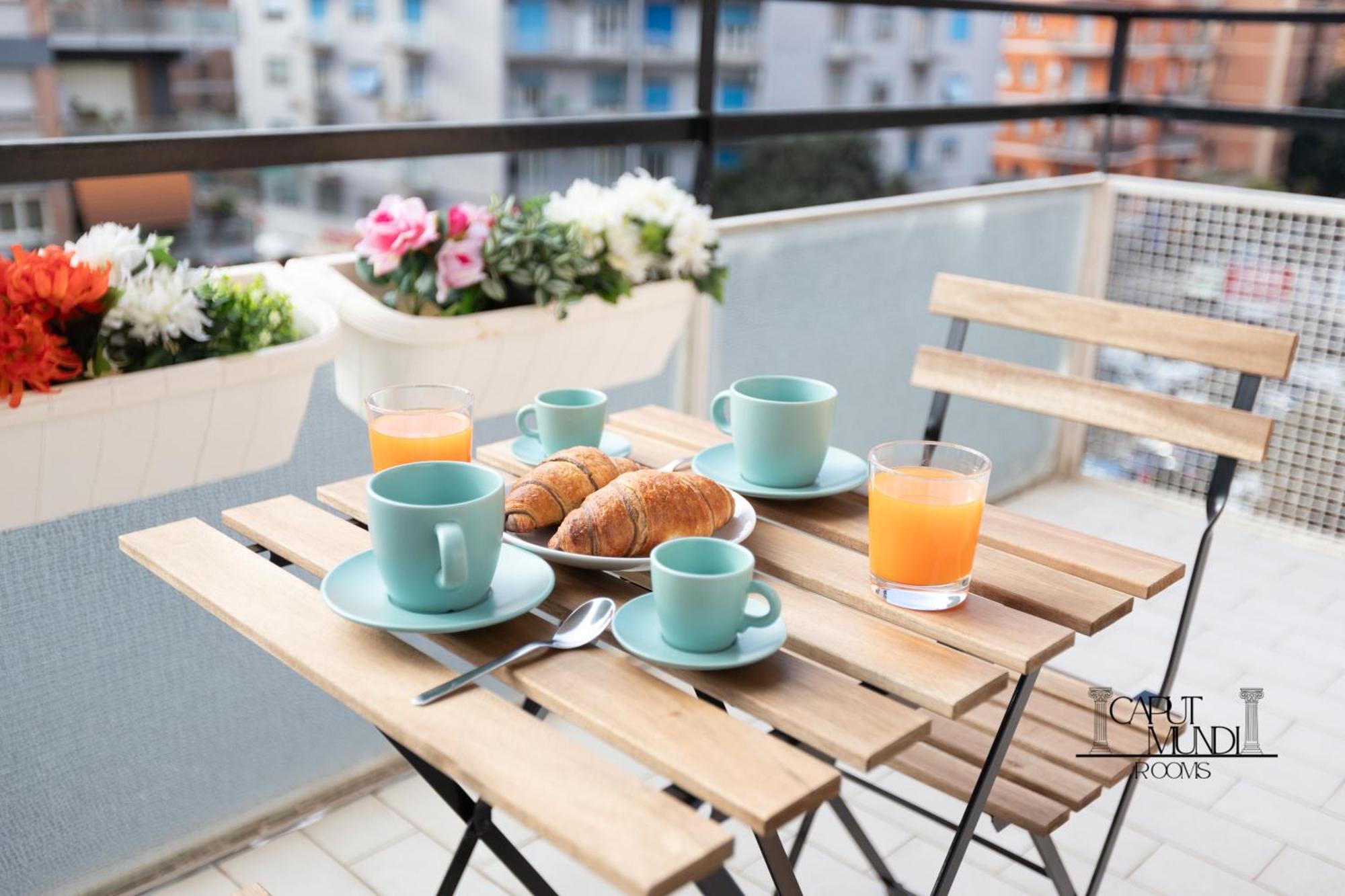 Caput Mundi Rooms - 100Mt To Metro A, Terrace, A-C, 15 Min To Center Roma Esterno foto